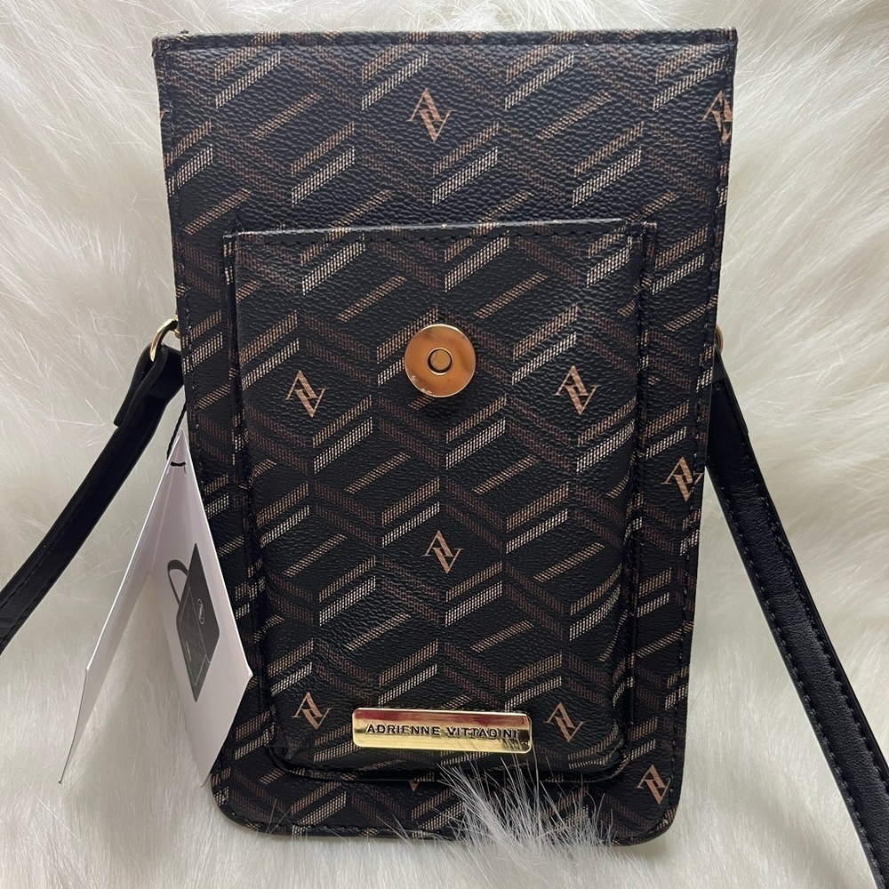 NWT Adrienne Vittadini purse